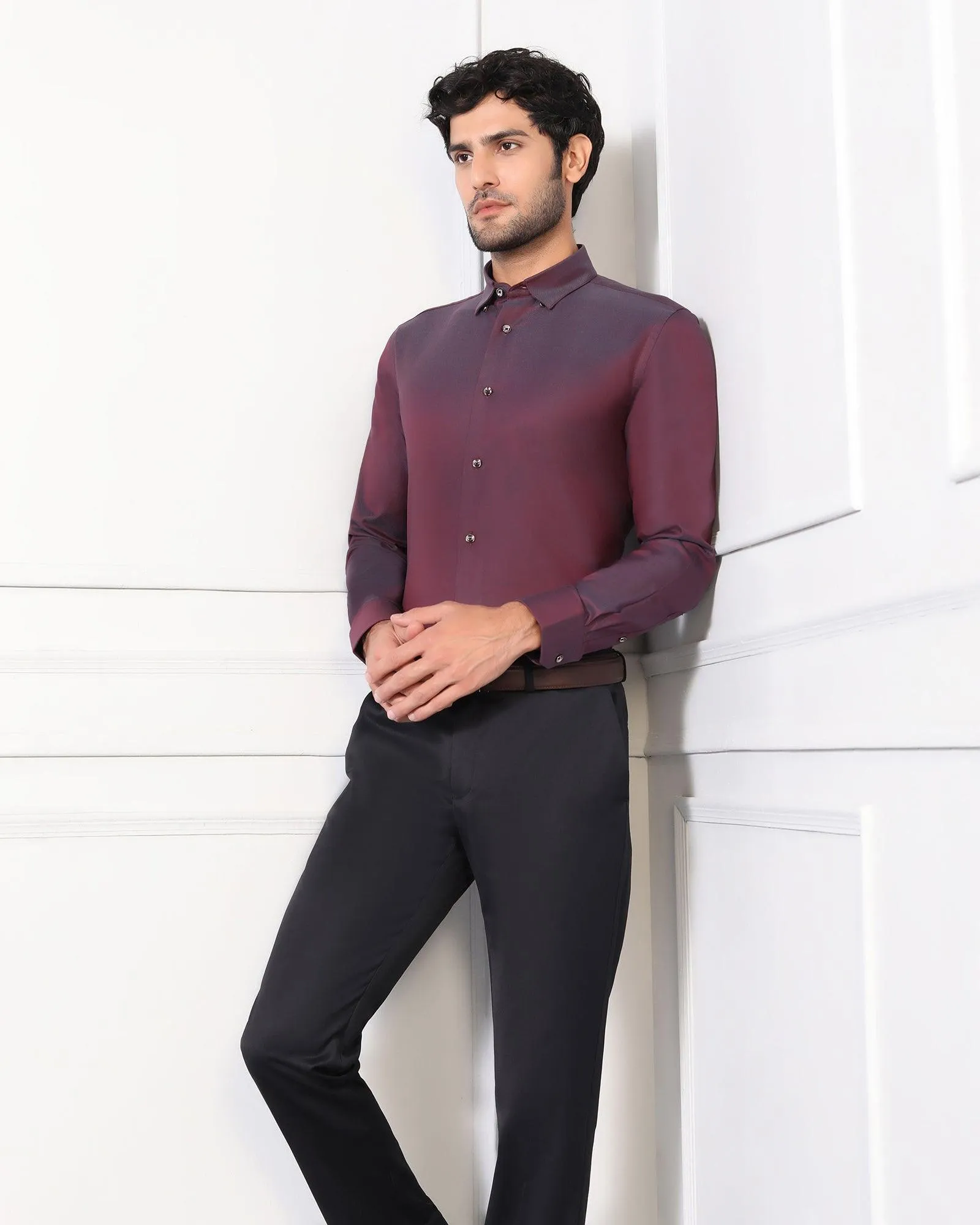 Must Haves Formal Maroon Solid Shirt - Silvio