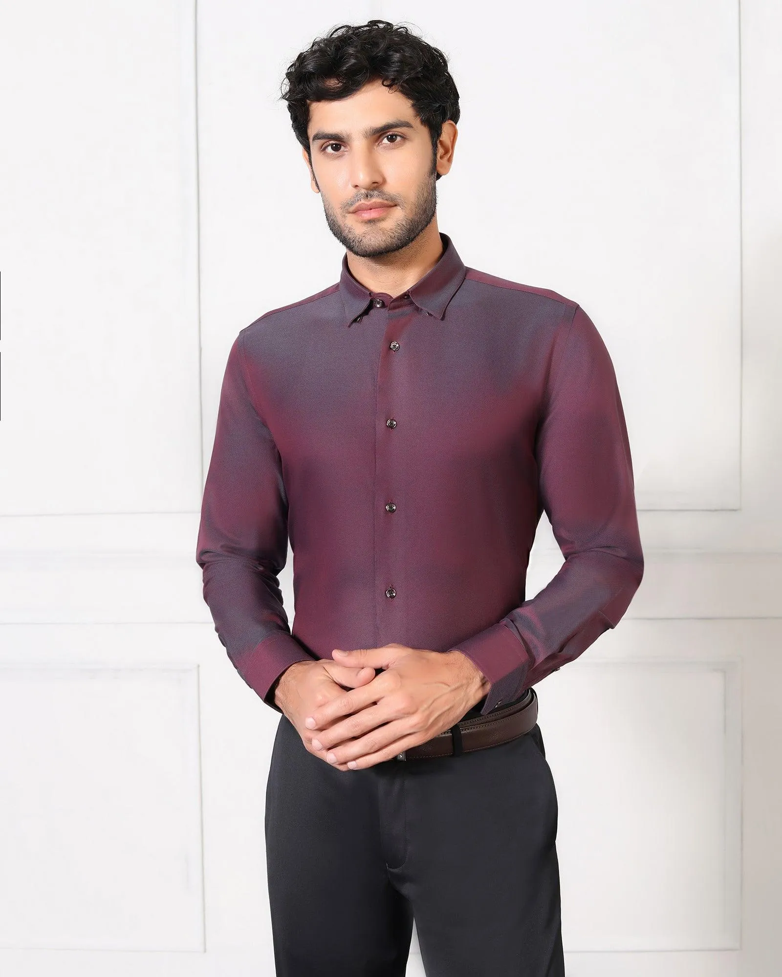 Must Haves Formal Maroon Solid Shirt - Silvio