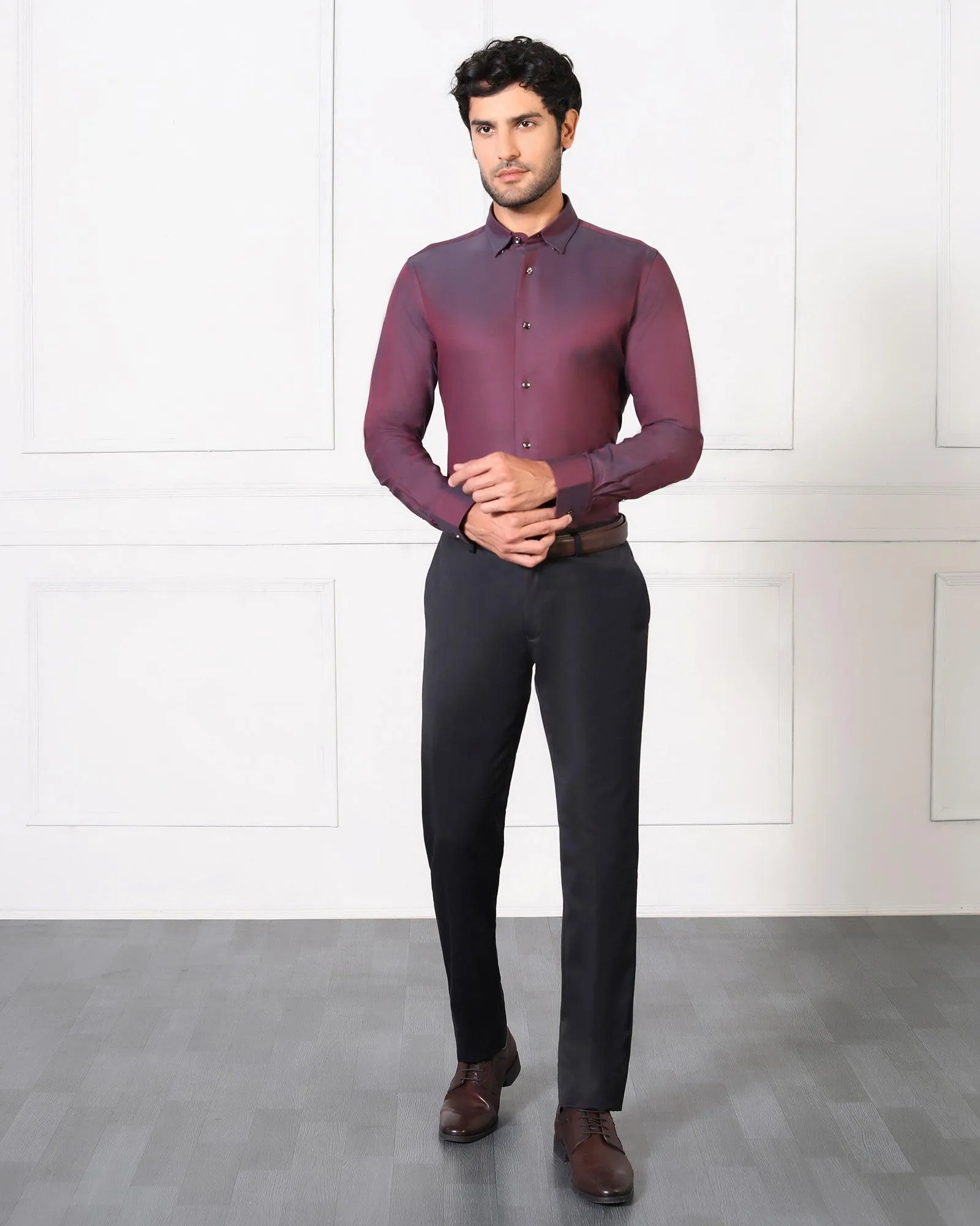 Must Haves Formal Maroon Solid Shirt - Silvio