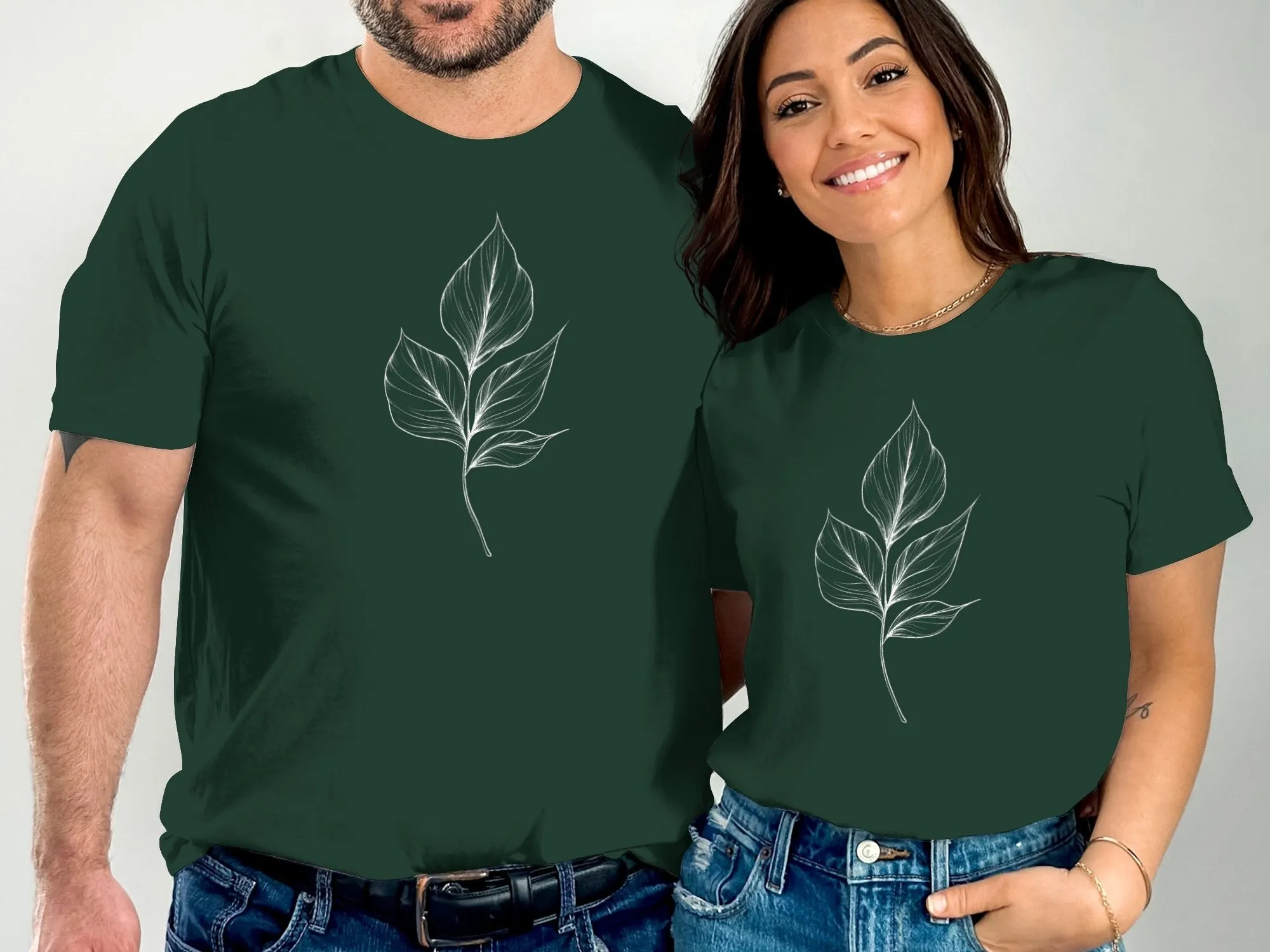 Nature Line Art Minimalistic T Shirt, Modern Leaf Design Shirt, Botanical Art Tee, Simple Leaf Drawing T Shirt, Stylish Casual Shirt